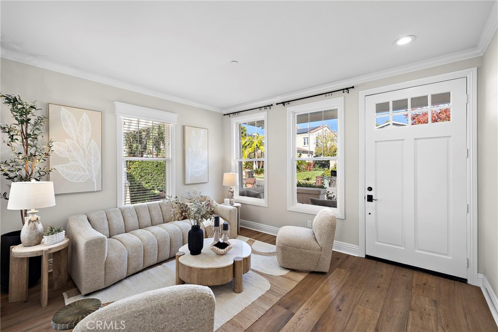 MLS #OC25273809 image #6