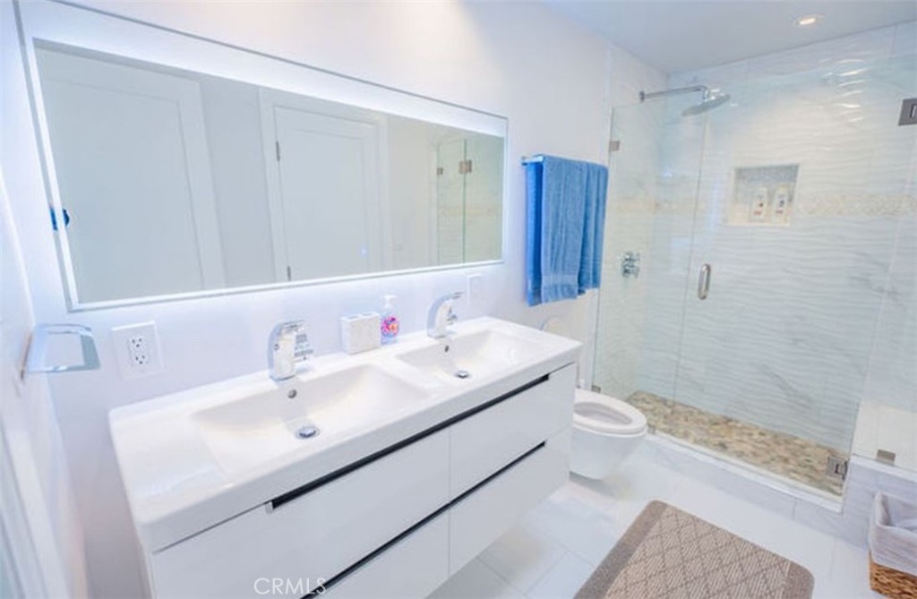 MLS #OC25273831 image #16