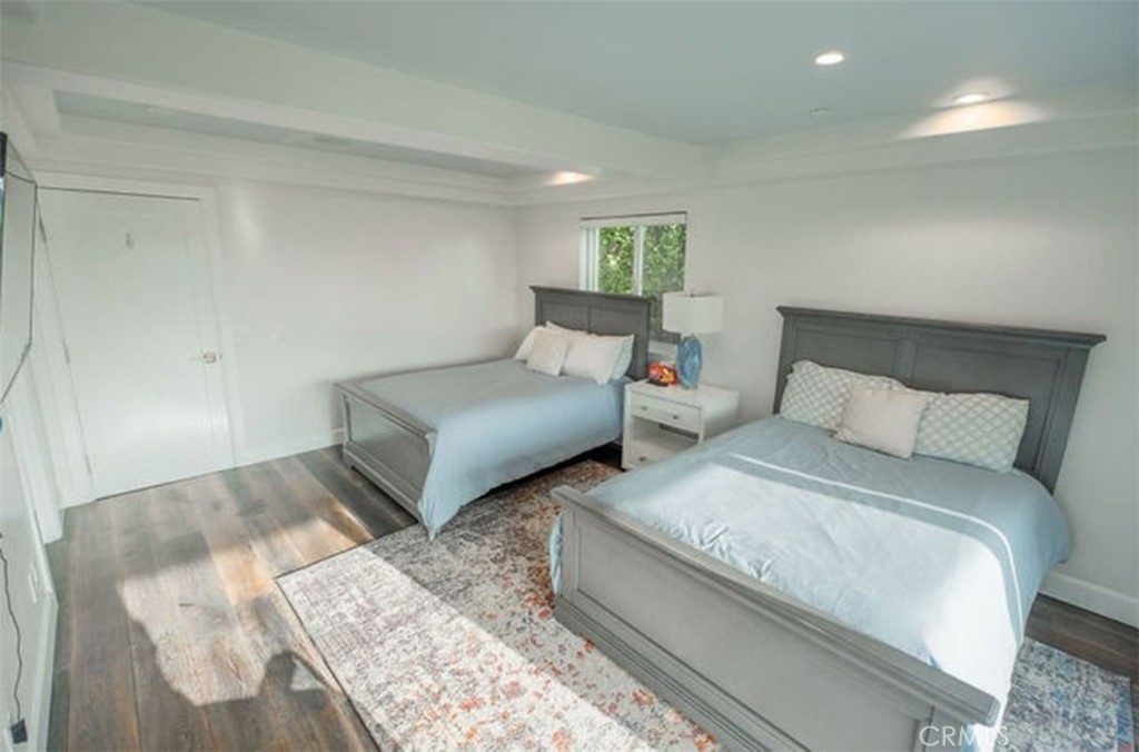 MLS #OC25273831 image #19