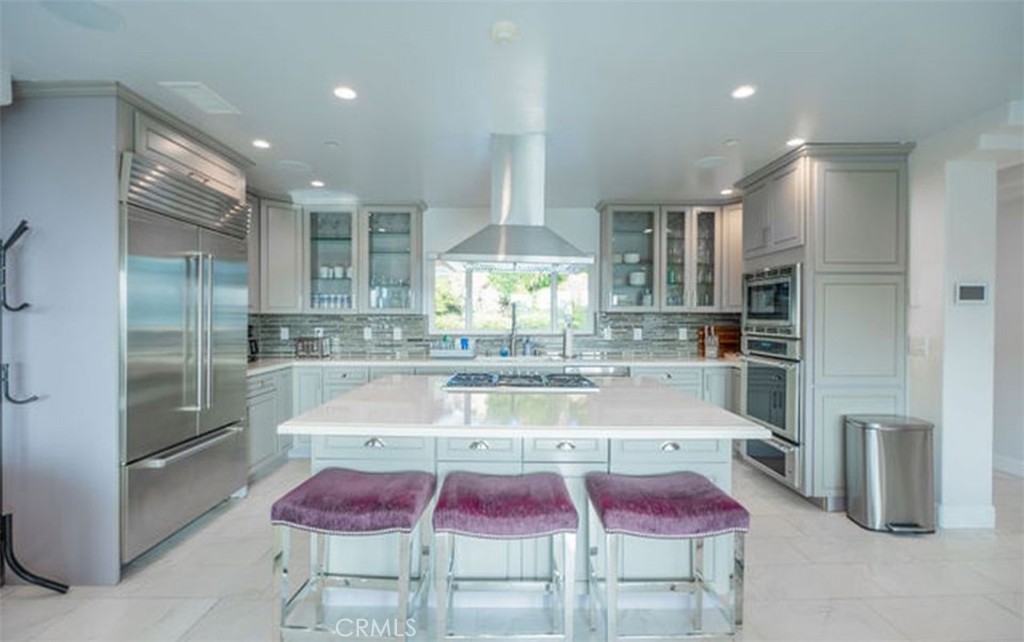 MLS #OC25273831 image #8