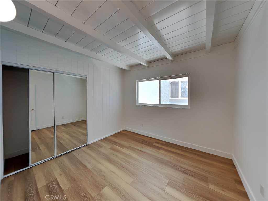 MLS #OC25273861 image #11