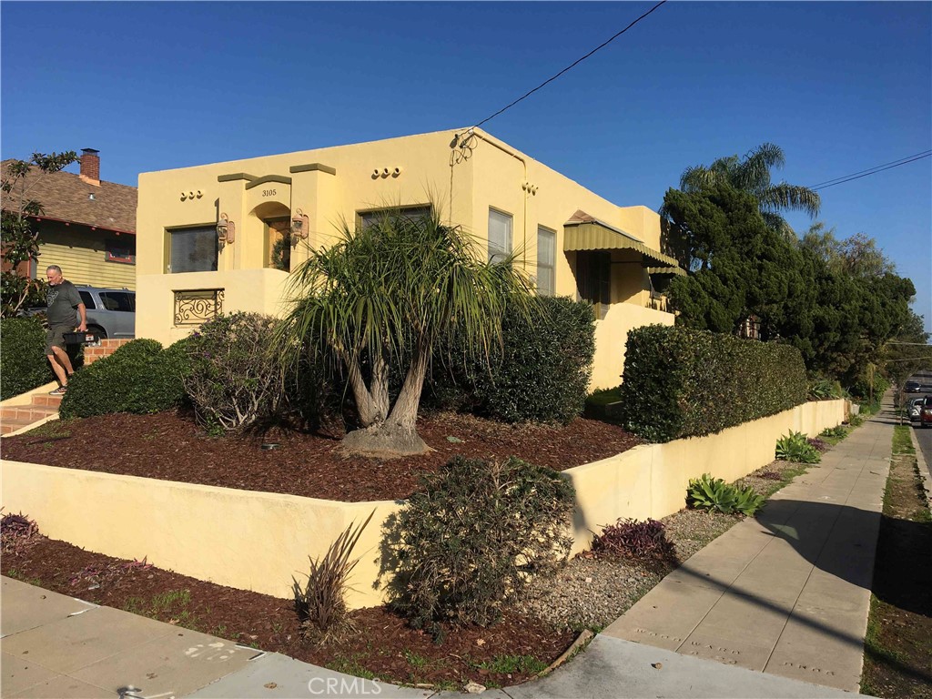 MLS #OC25273867 image #1