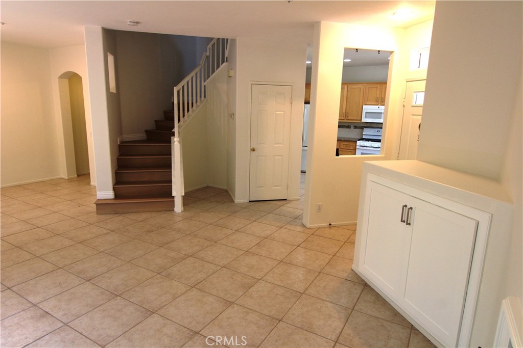 MLS #OC25273933 image #15