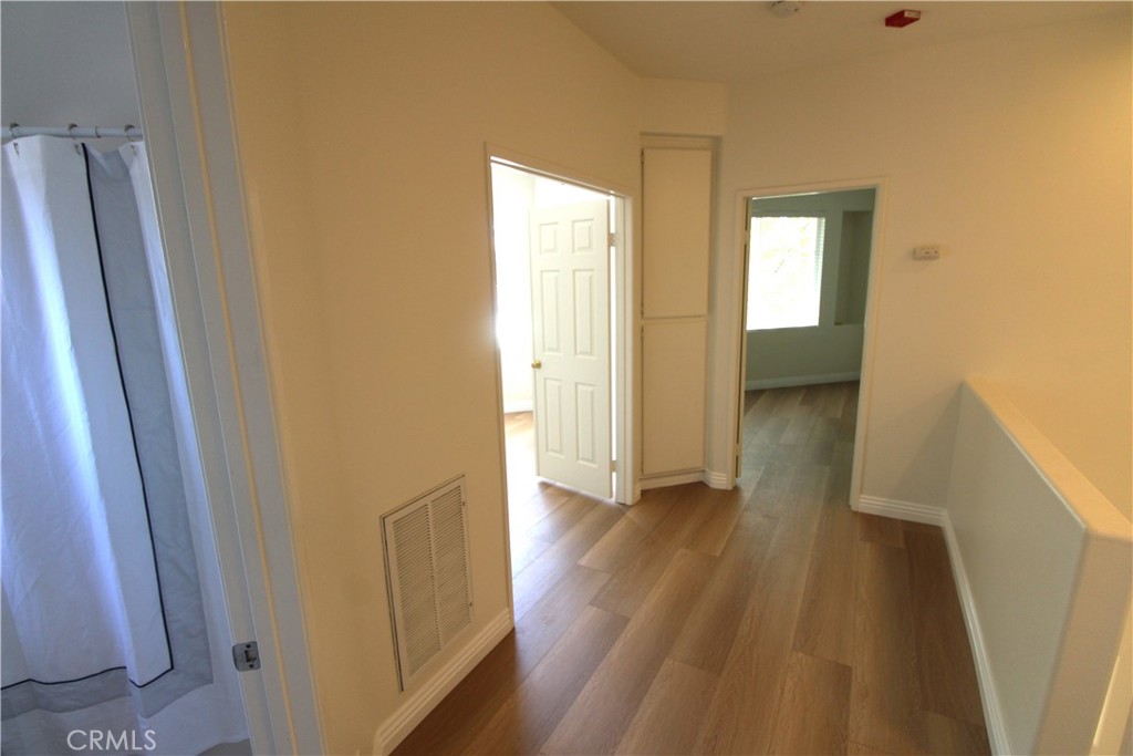 MLS #OC25273933 image #16