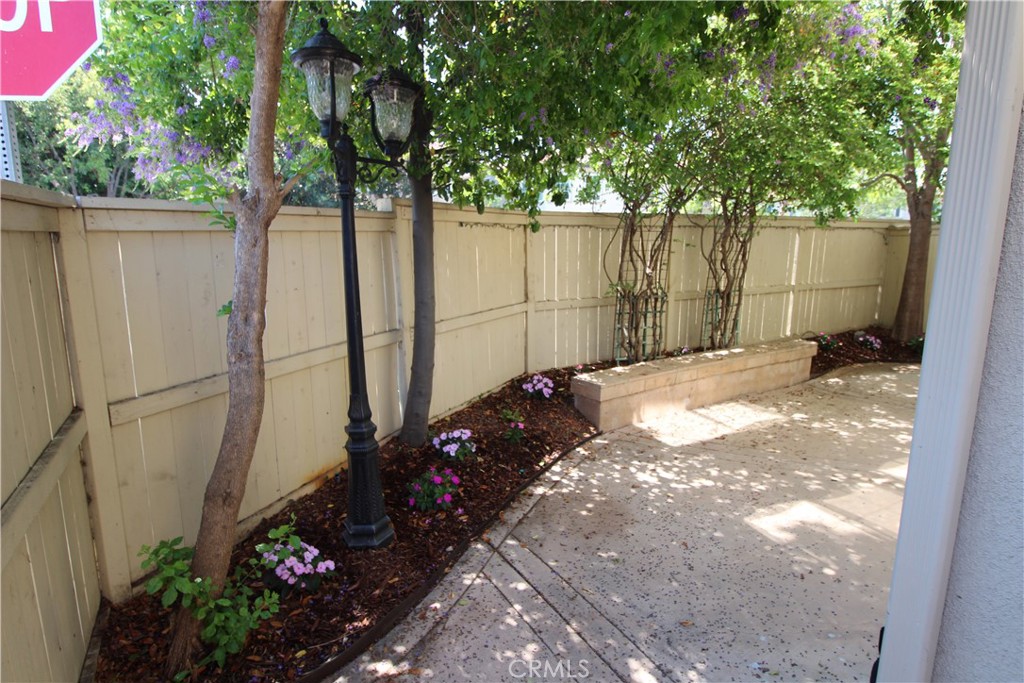 MLS #OC25273933 image #39