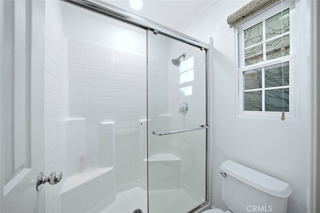 MLS #OC25273952 image #13