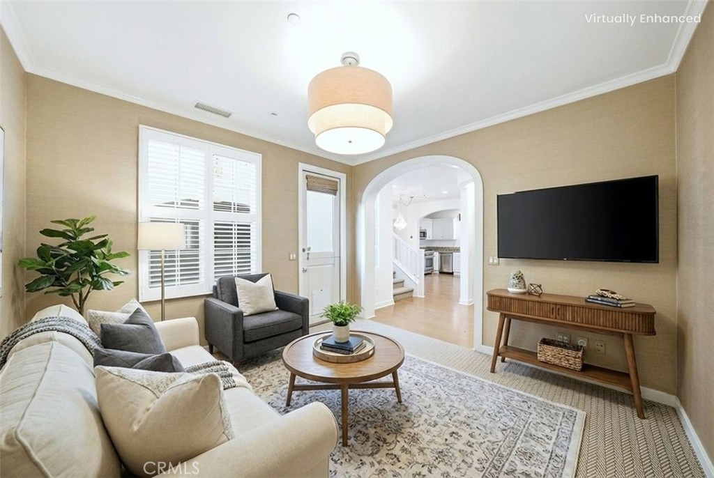 MLS #OC25273952 image #4