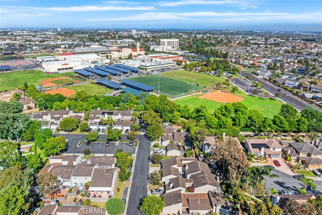 MLS #OC25273962 image #36