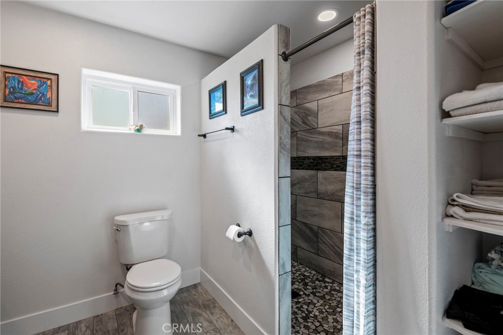 MLS #OC25274009 image #33