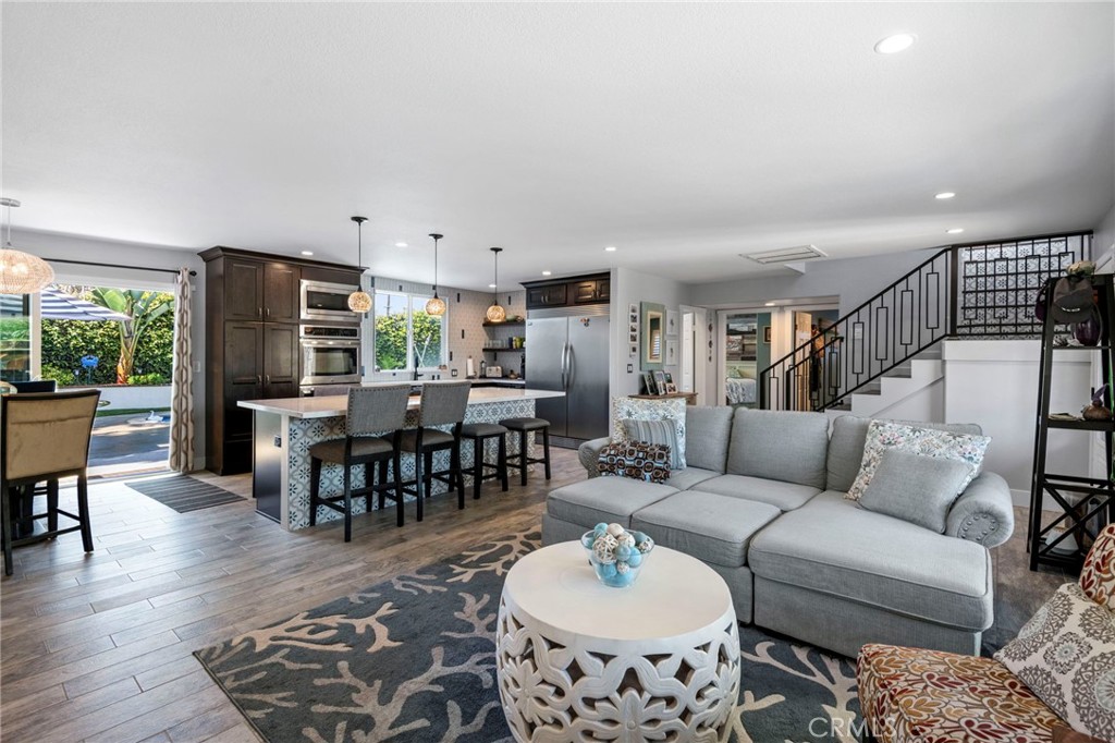 MLS #OC25274009 image #5