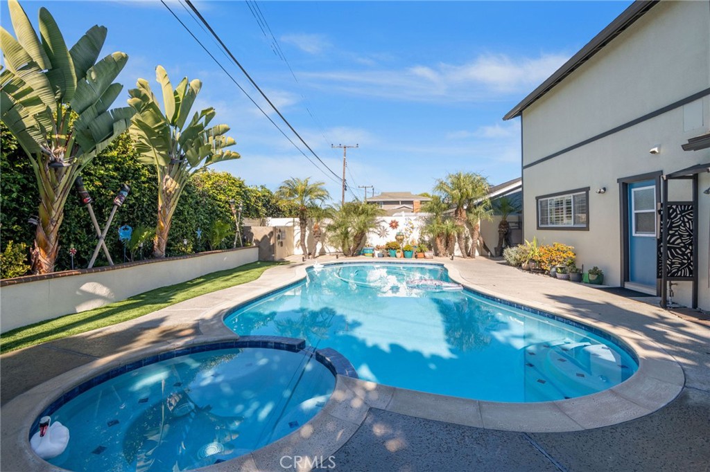 MLS #OC25274009 image #52