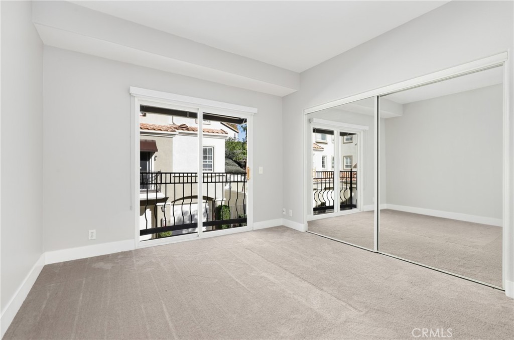 MLS #OC25274032 image #18