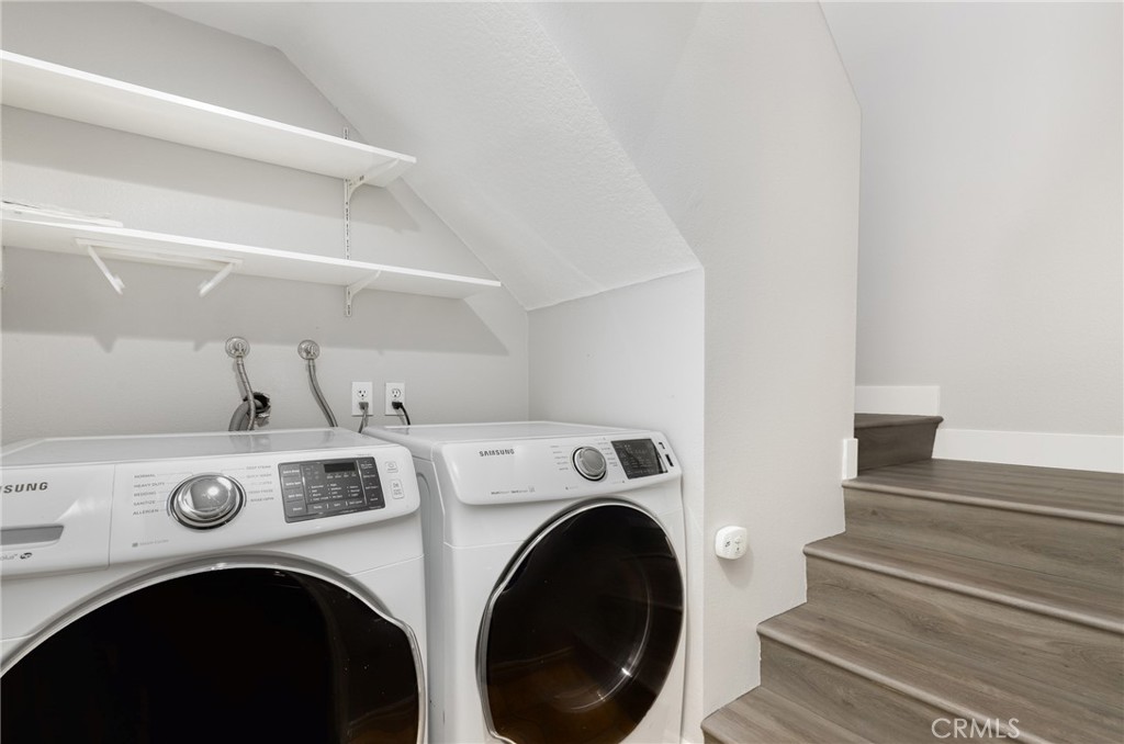 MLS #OC25274032 image #22