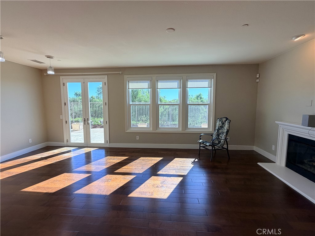 MLS #OC25274072 image #13