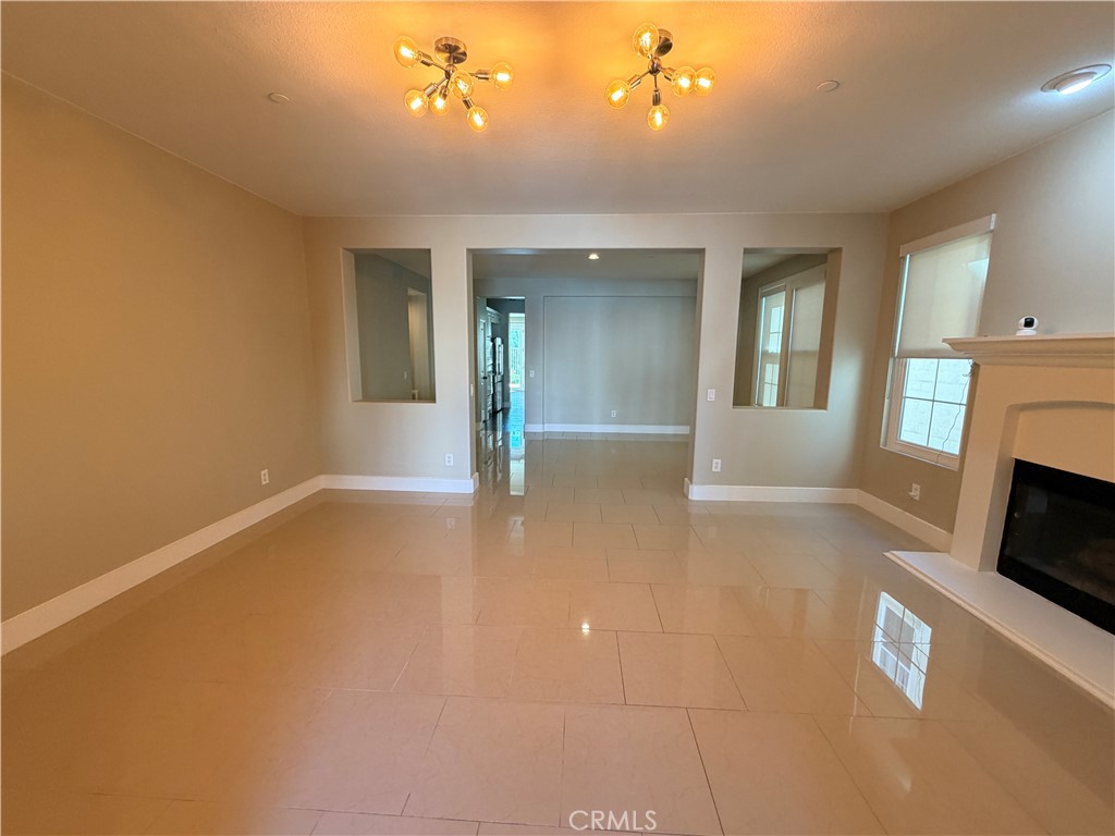 MLS #OC25274072 image #2