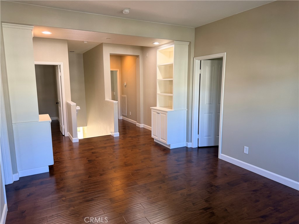 MLS #OC25274072 image #28