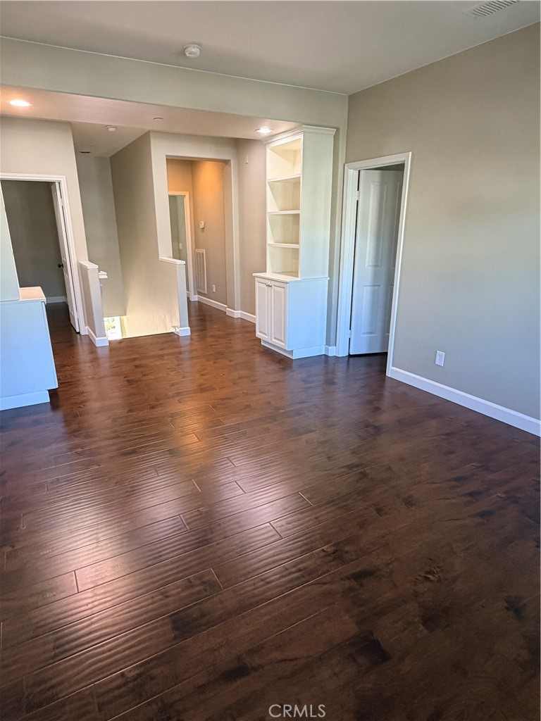 MLS #OC25274072 image #29