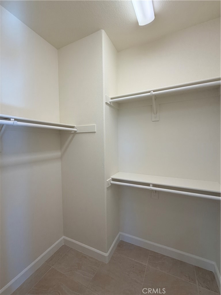 MLS #OC25274072 image #43