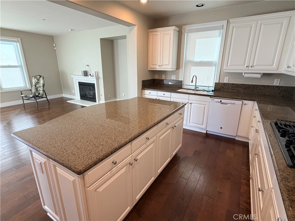 MLS #OC25274072 image #49