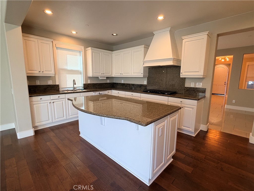 MLS #OC25274072 image #7