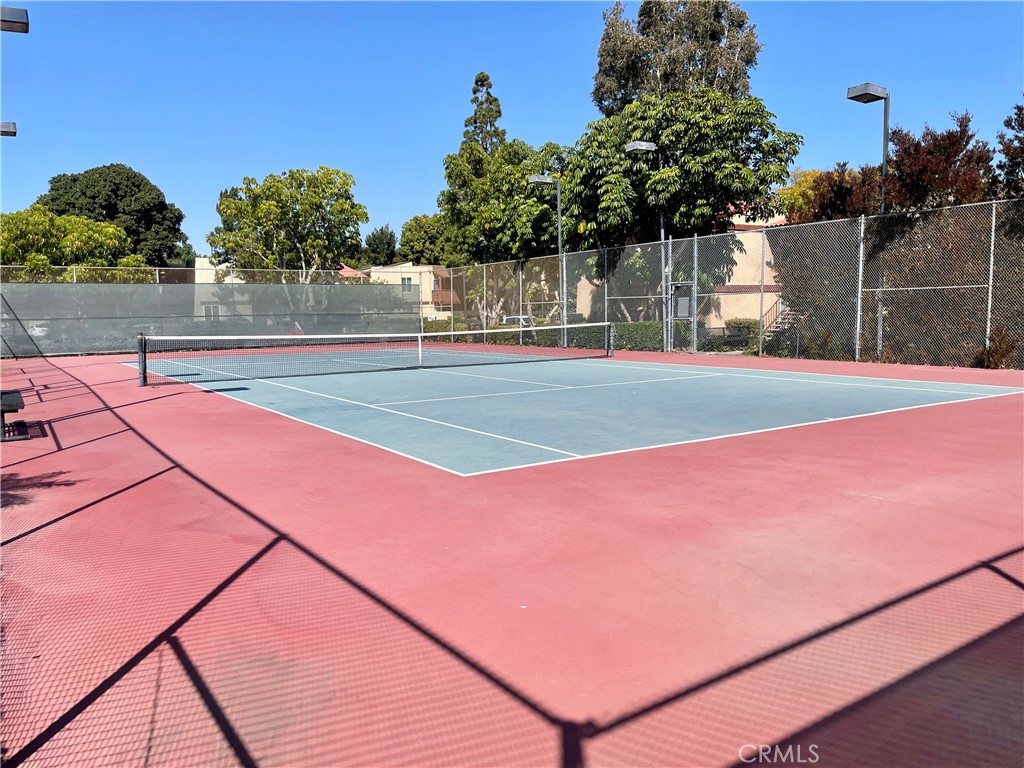 MLS #OC25274088 image #25