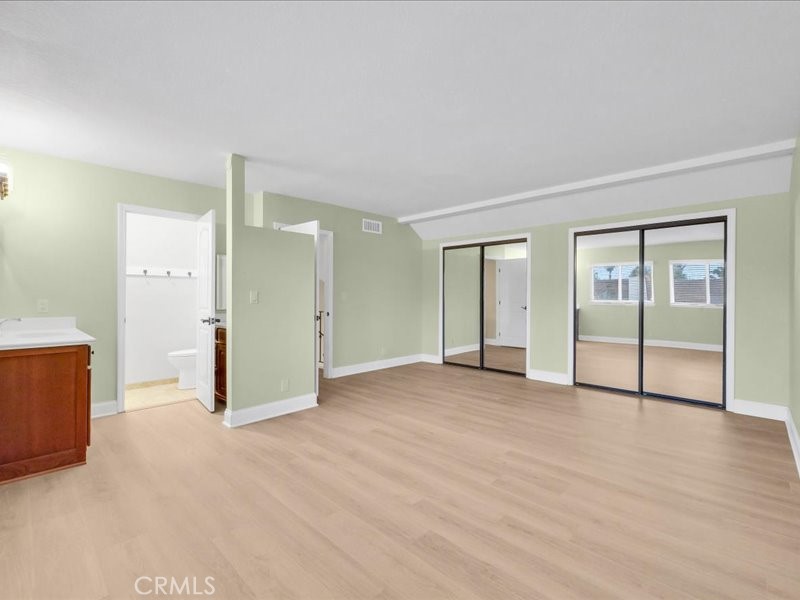 MLS #OC25274099 image #41