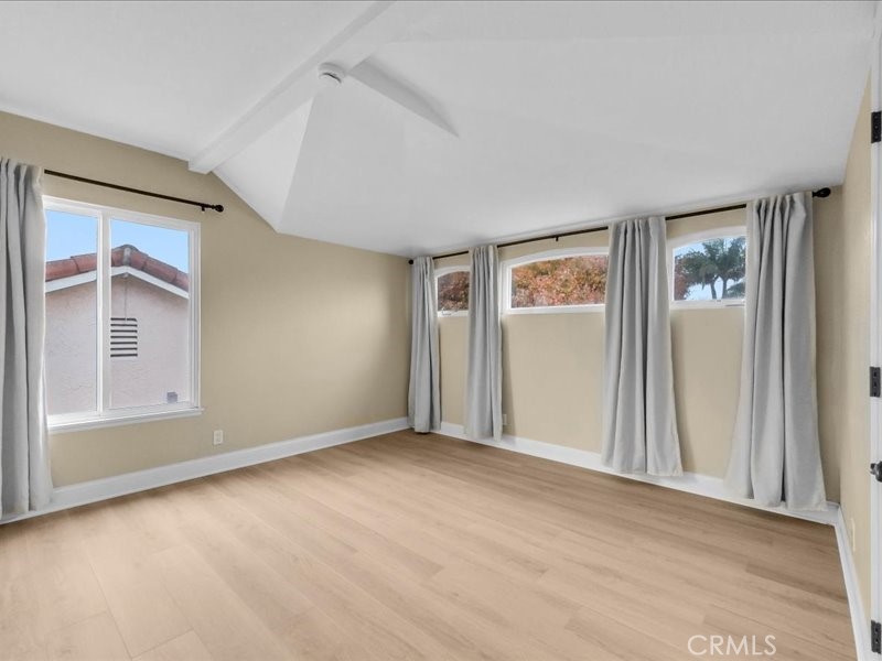 MLS #OC25274099 image #42