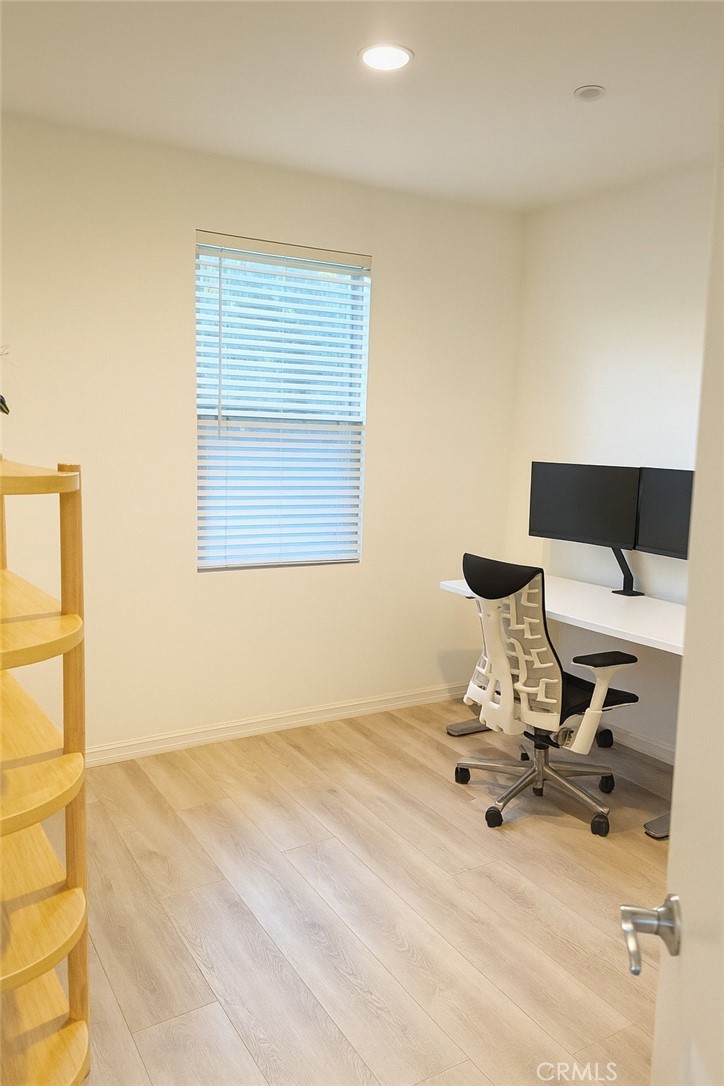 MLS #OC25274149 image #12