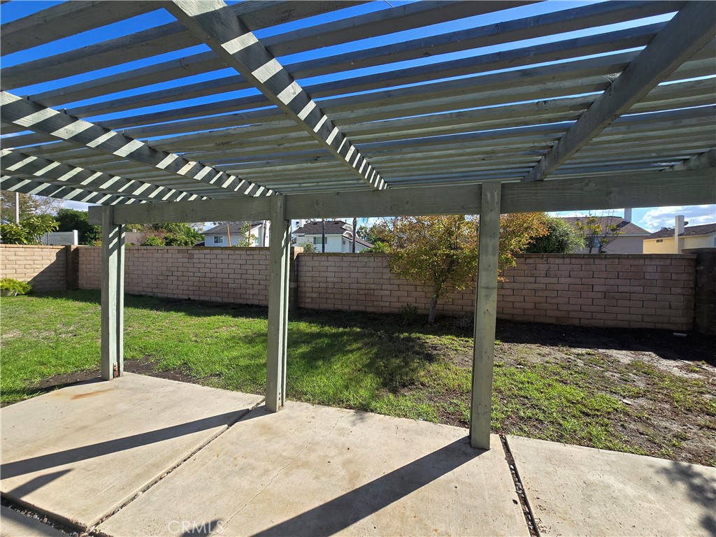 MLS #OC25274220 image #16