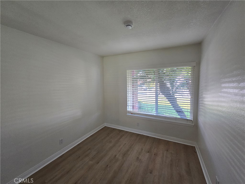 MLS #OC25274220 image #7