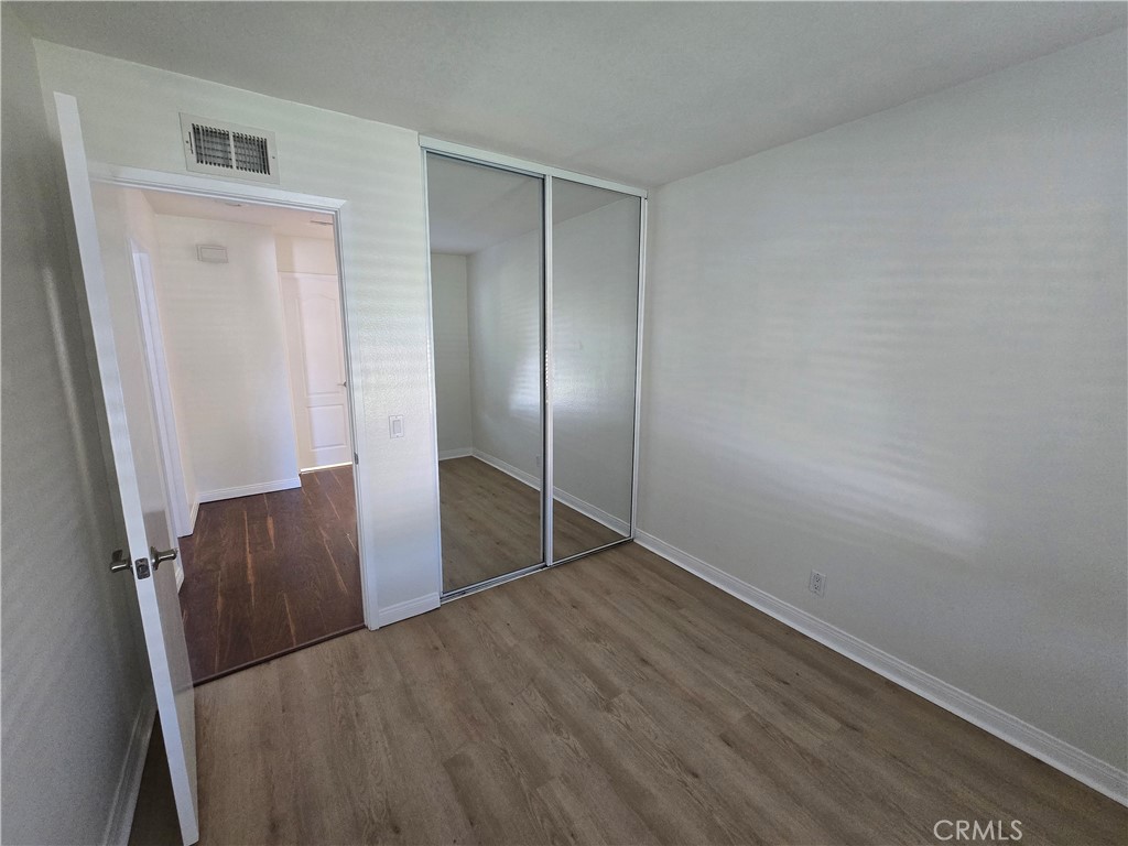 MLS #OC25274220 image #8