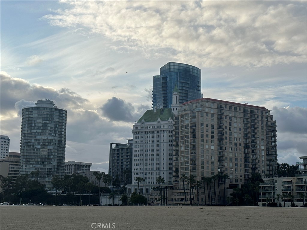 MLS #OC25274222 image #37