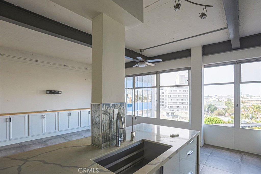 MLS #OC25274222 image #5