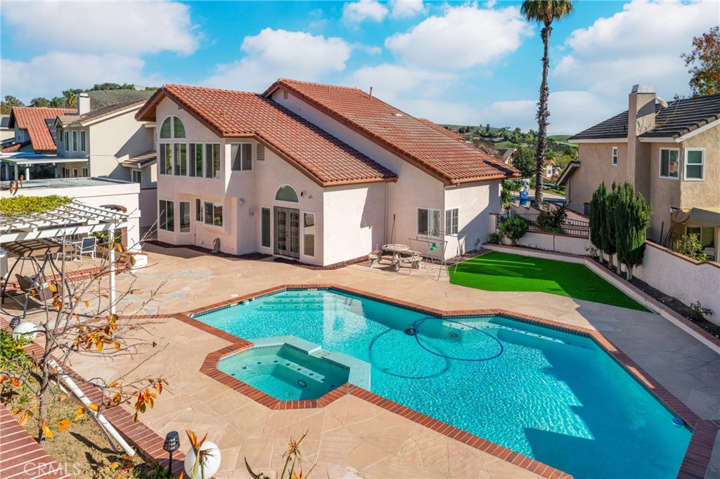 MLS #OC25274238 image #30