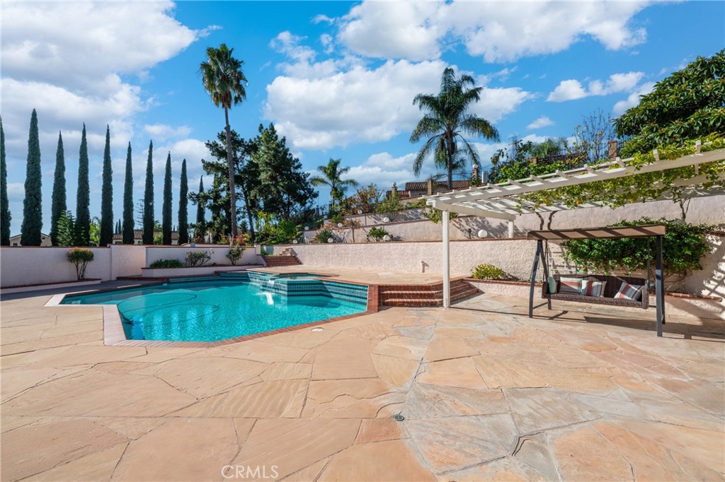 MLS #OC25274238 image #47