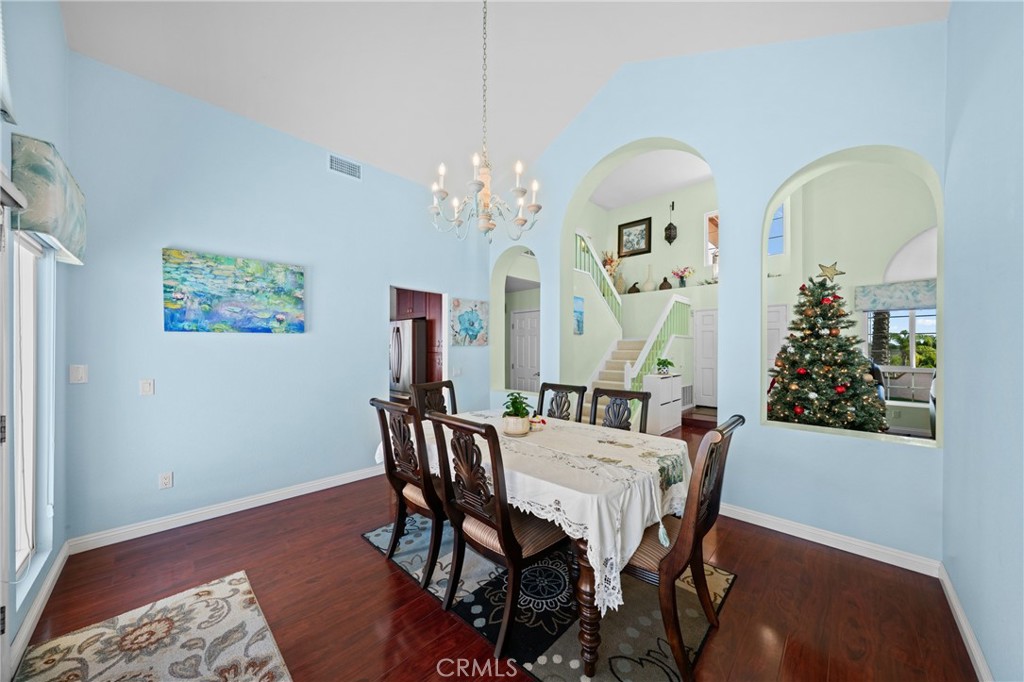 MLS #OC25274238 image #9