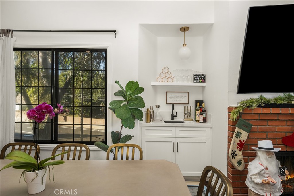 MLS #OC25274245 image #10