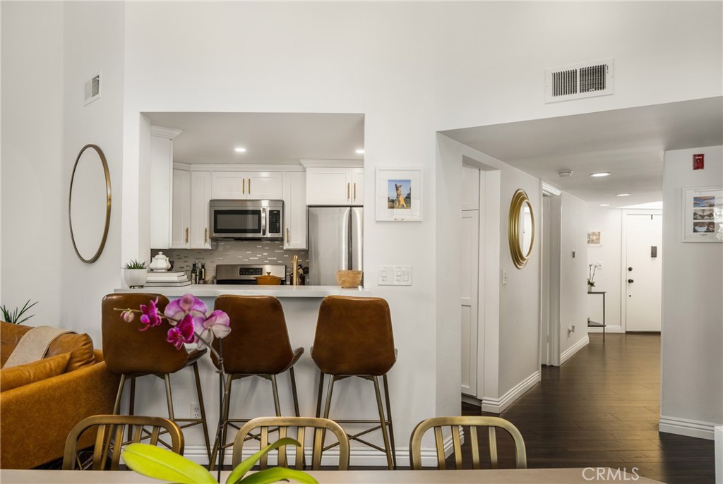 MLS #OC25274245 image #17