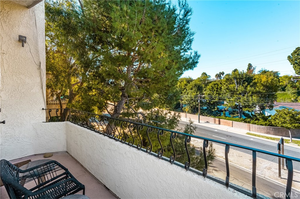 MLS #OC25274245 image #25