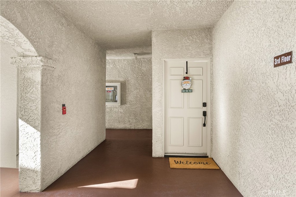 MLS #OC25274245 image #3