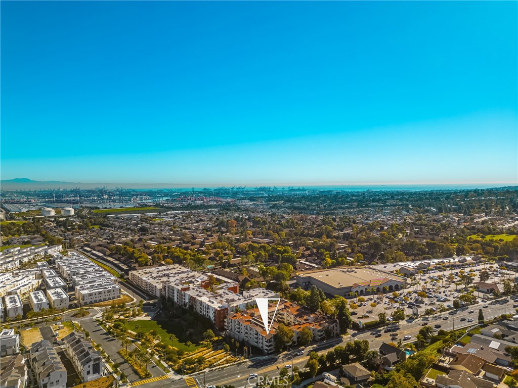 MLS #OC25274245 image #47