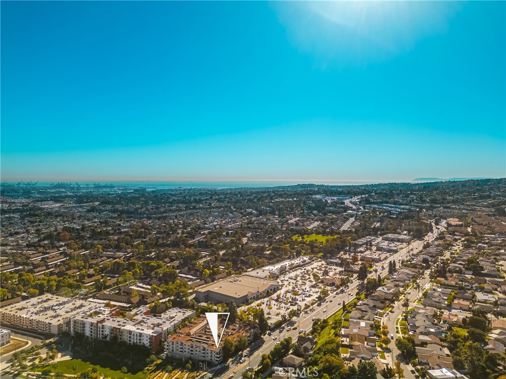 MLS #OC25274245 image #48