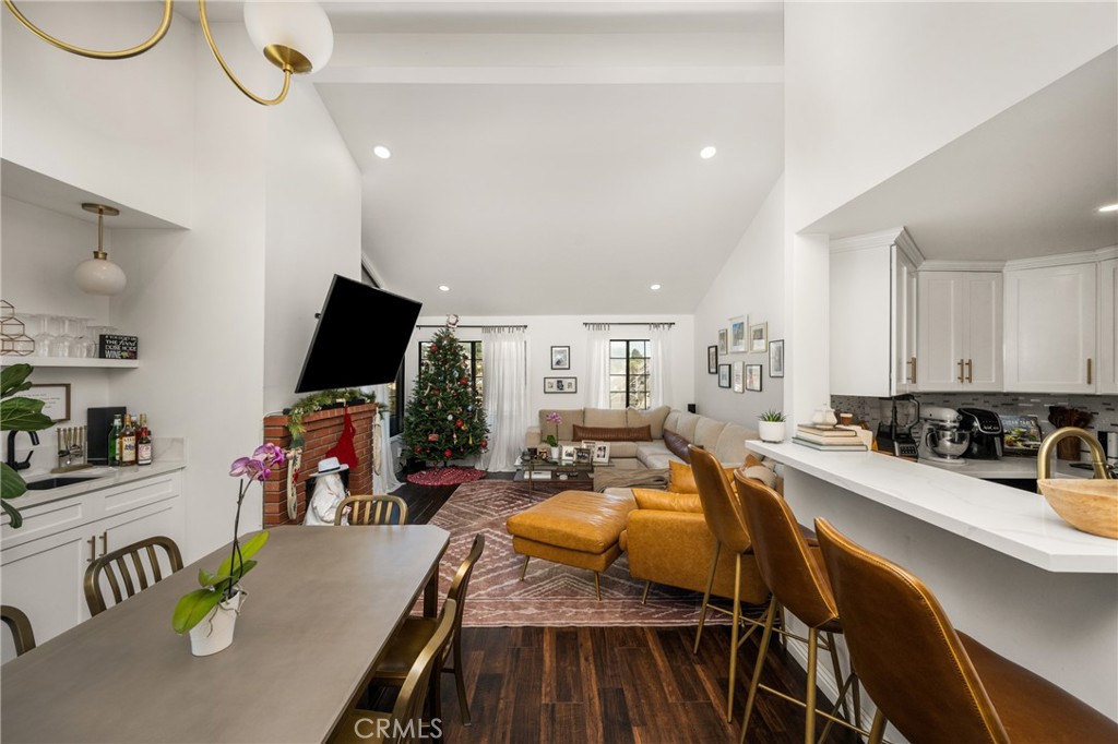 MLS #OC25274245 image #7