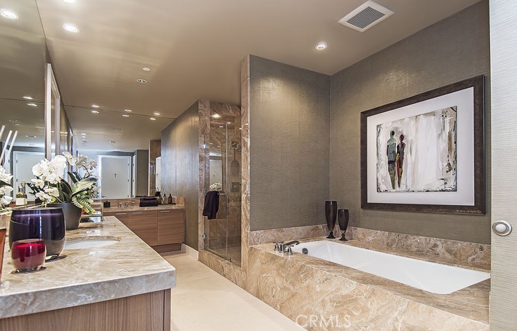 MLS #OC25274275 image #10