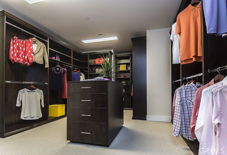 MLS #OC25274275 image #11