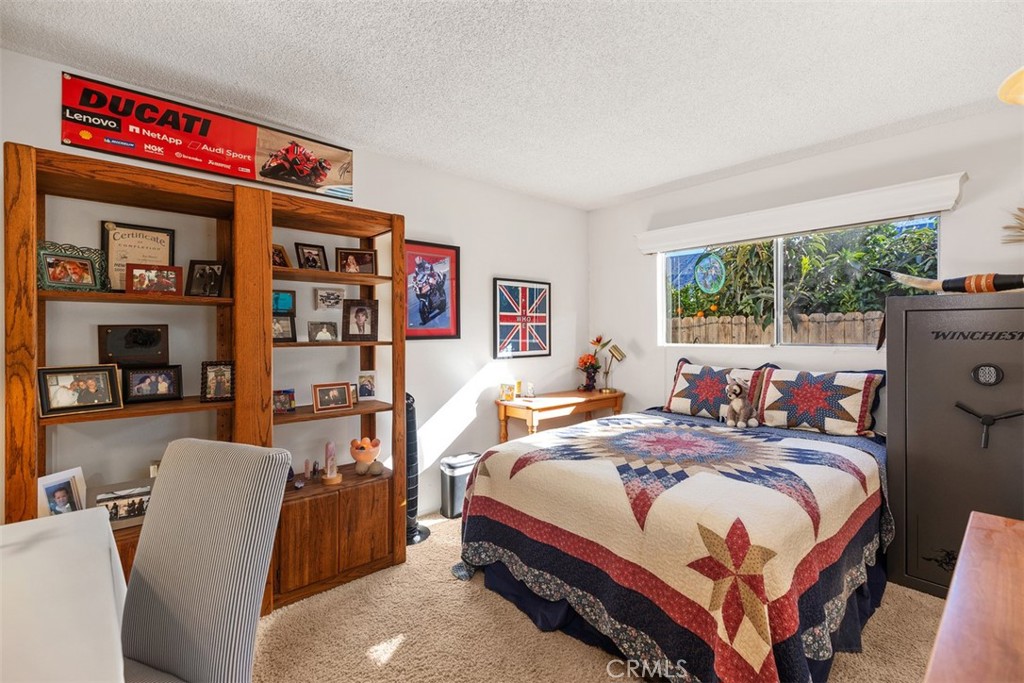 MLS #OC25274282 image #24