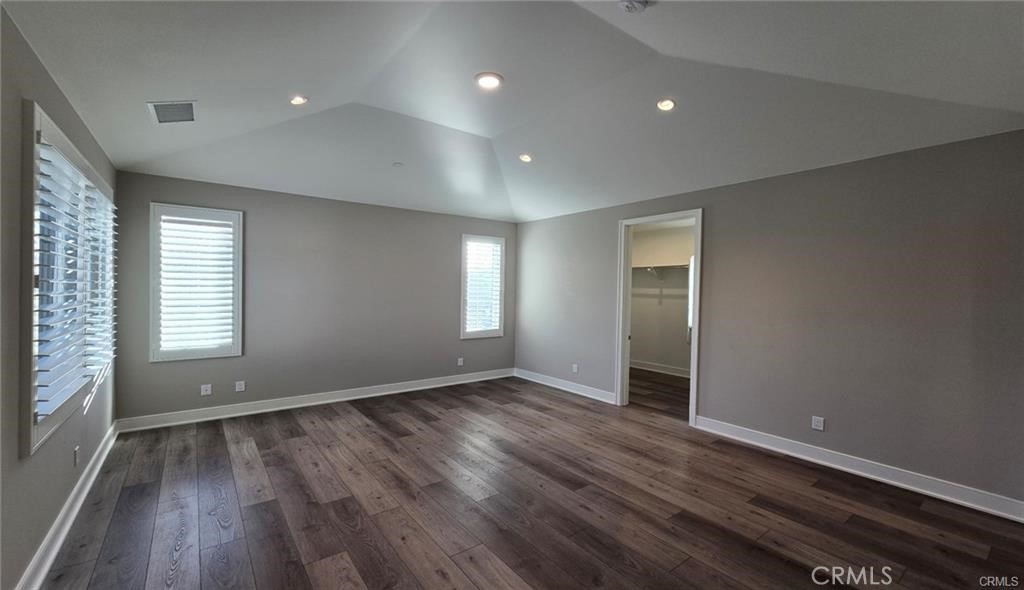 MLS #OC25274284 image #10