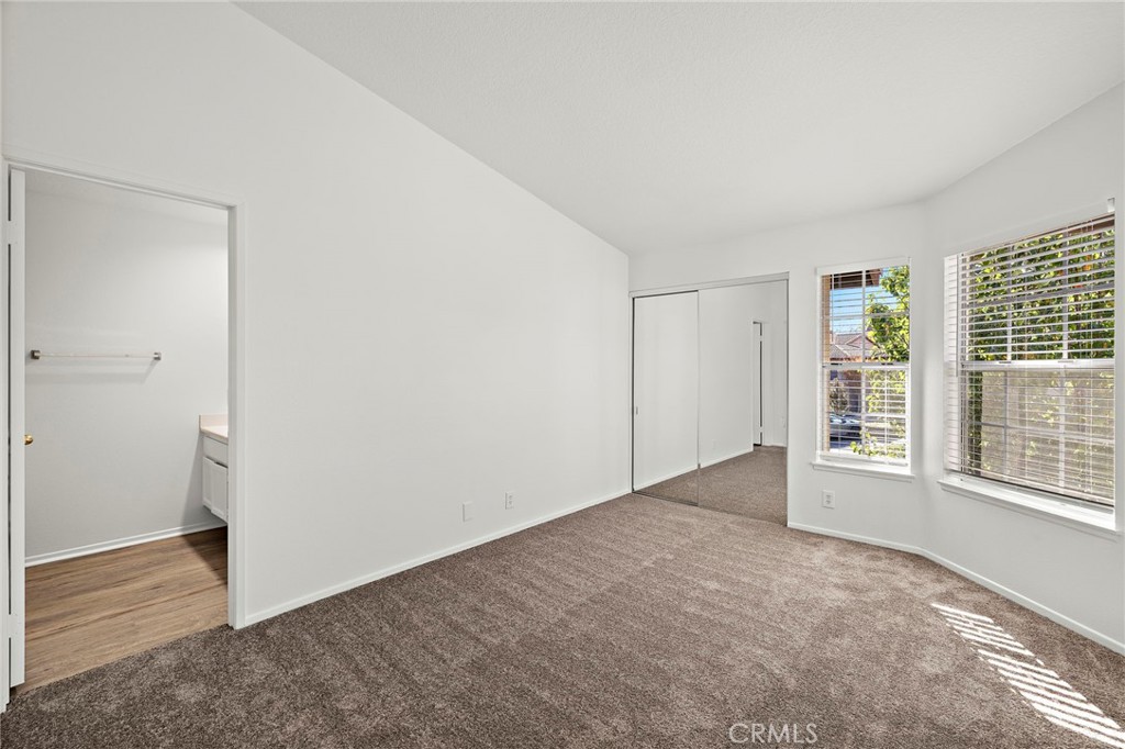 MLS #OC25274304 image #14