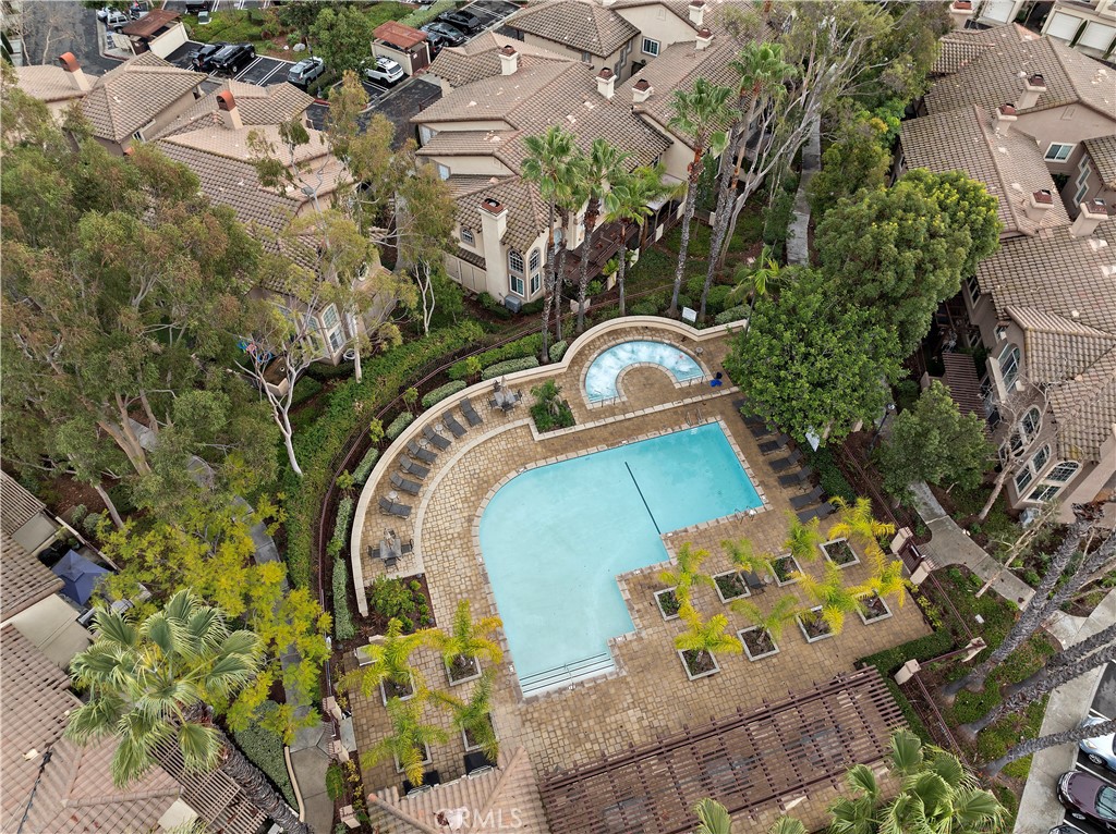 MLS #OC25274304 image #20