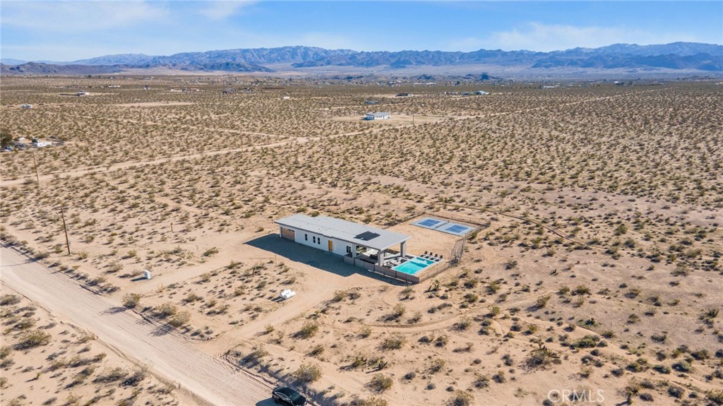 MLS #OC25274314 image #34